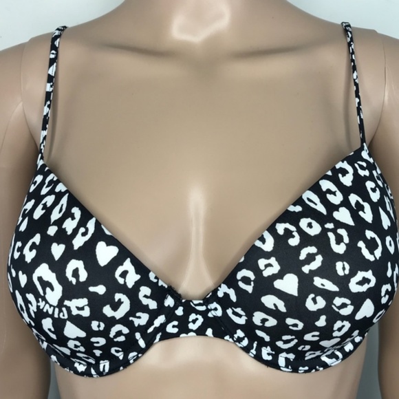 PINK Victoria's Secret Other - Pink Victoria Secret t-shirt Demi bra 34-C